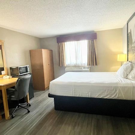 Super 8 By Wyndham St. Clair Mo Hotel Saint Clair Luaran gambar